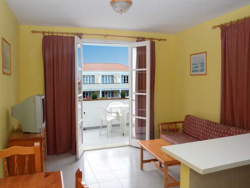 Apartamentos Checkin Laurisilva فايي غران ري المظهر الخارجي الصورة